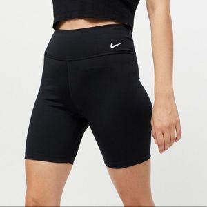 Nike 7” Bike Short